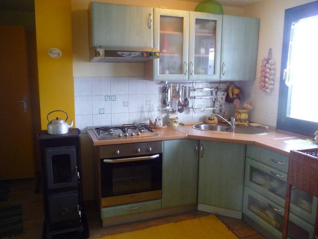Charismatic Garden Cottage With Sea View Lokva Rogoznica Esterno foto